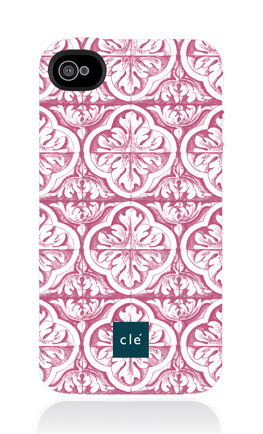 iphone-quatrefoil-pink1