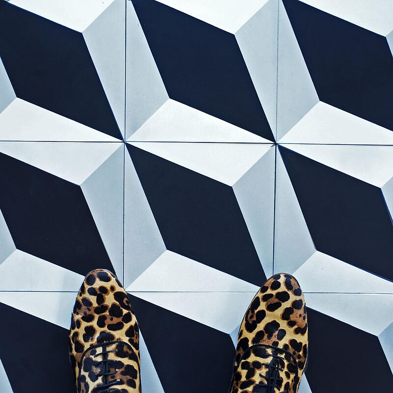 diamond twist cement tiles in black and white #floorcore
