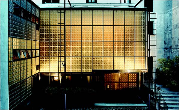 Maison de Verre