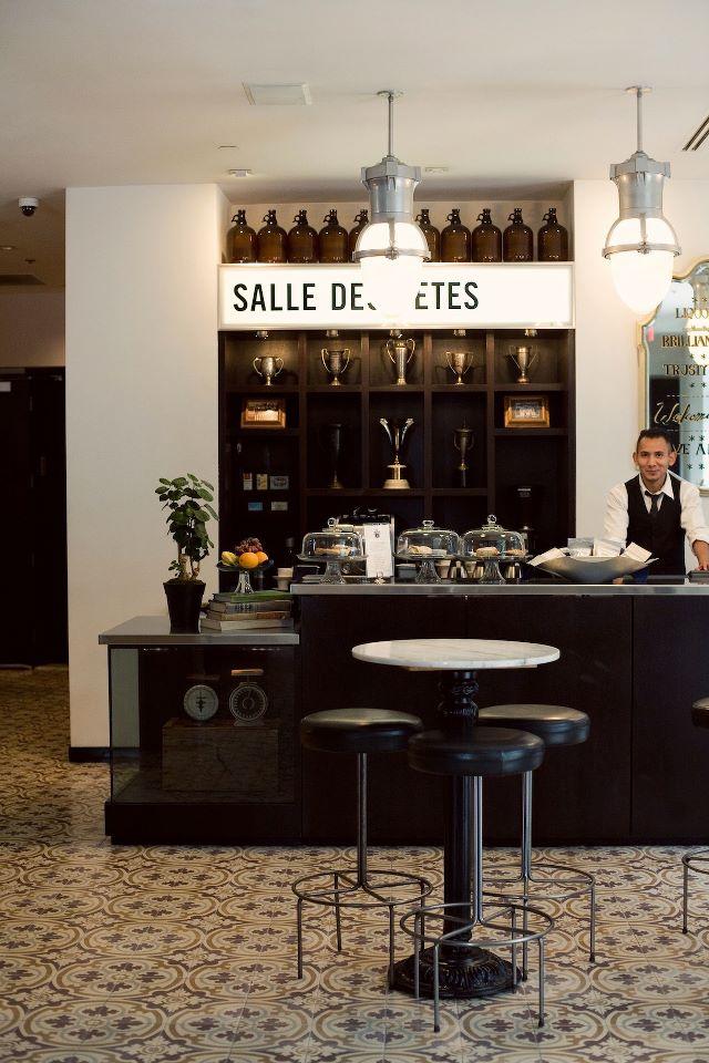 palihouse-bartender
